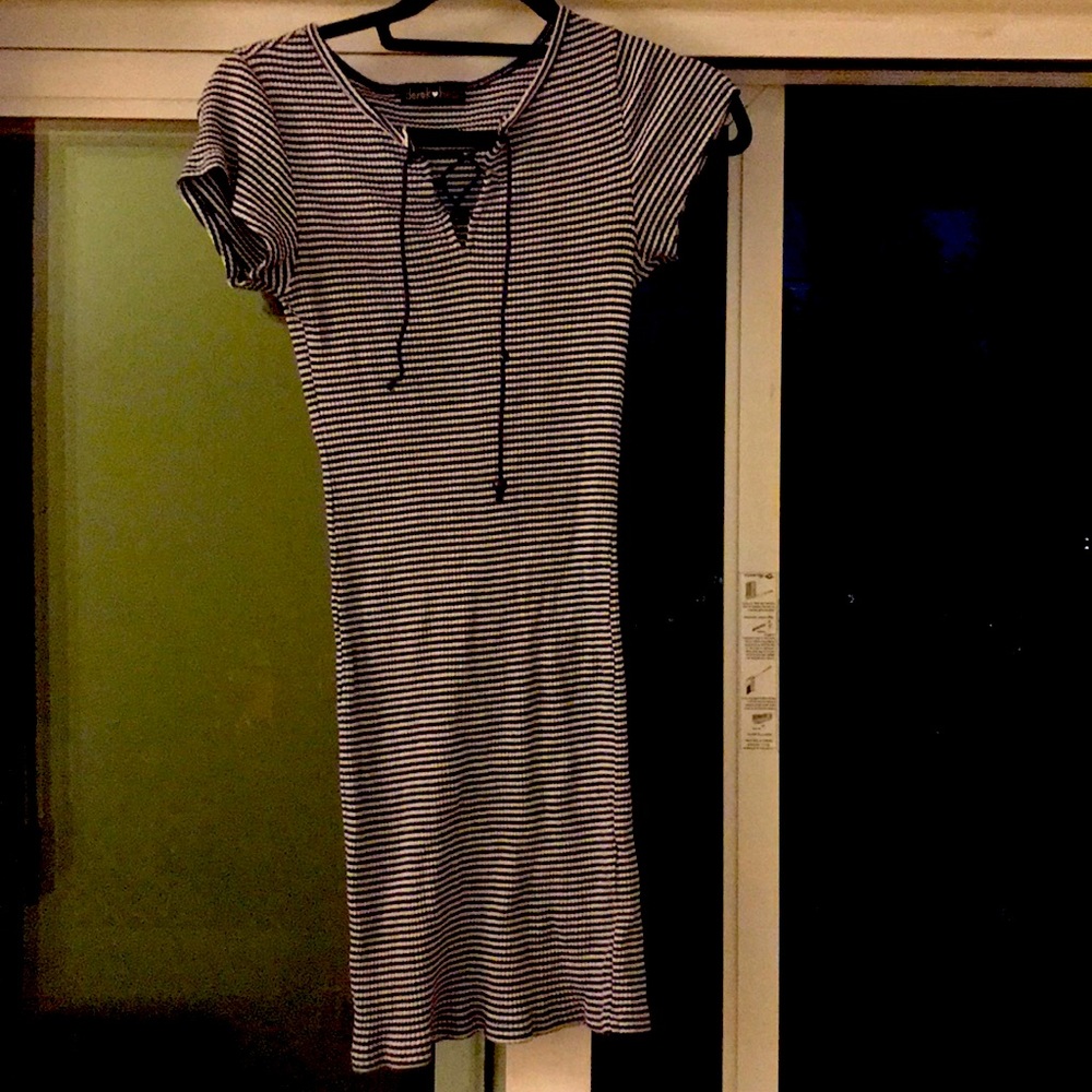 Derek Heart Small midi striped dress lace up front